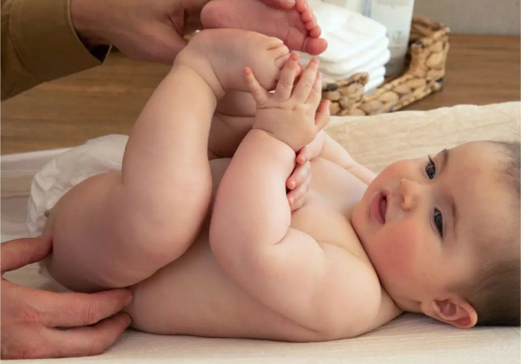 4 Ways To Turn Diaper Changes Into Brain-Building & Bonding Time